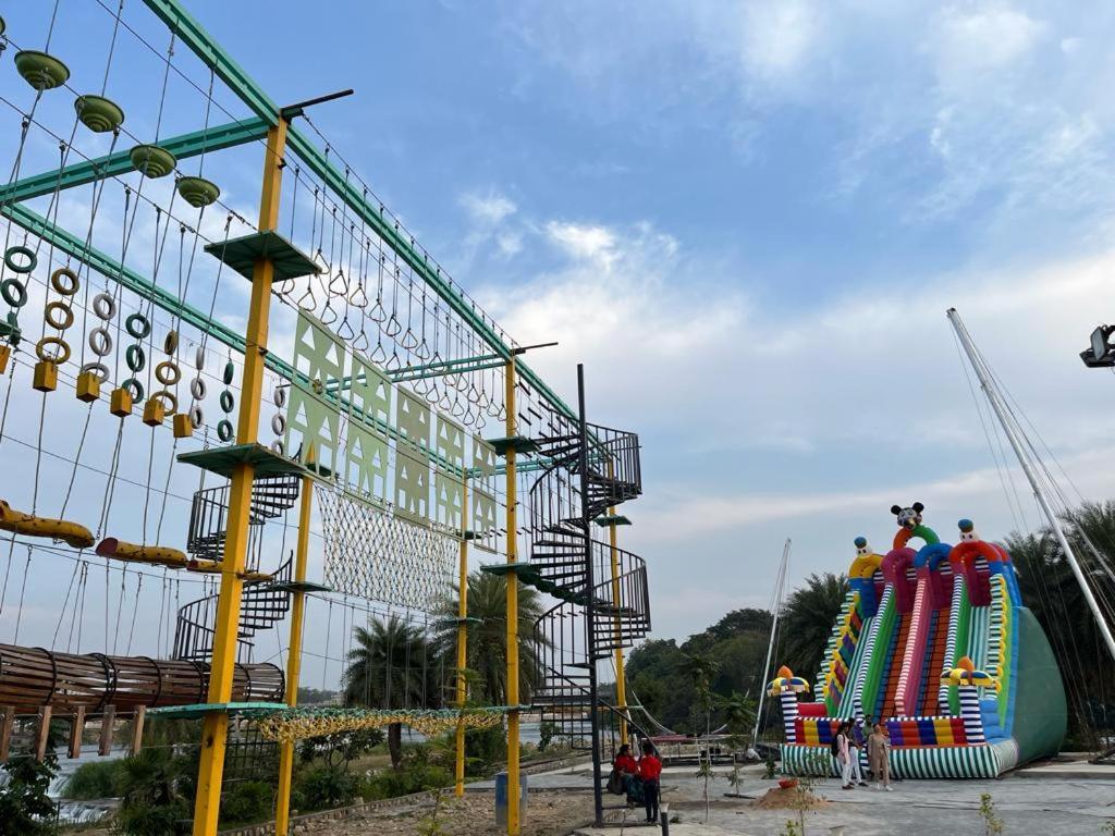 Hotel Eco Park Rewa Exteriér fotografie